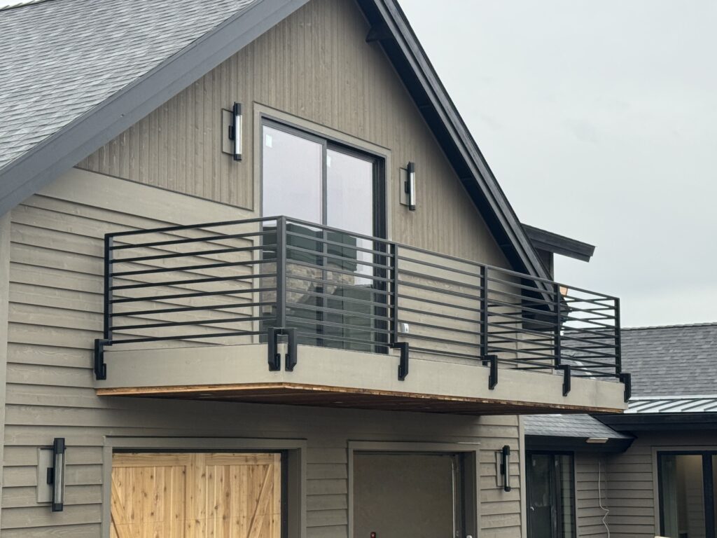 metal deck railing 1